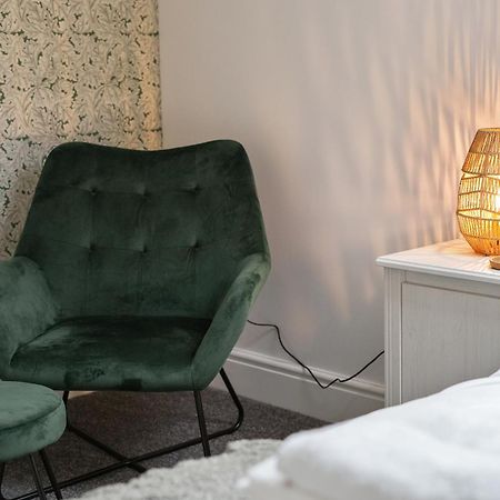 Sheffield Apt, Free Parking, Perfect For Workers Stannington  Extérieur photo