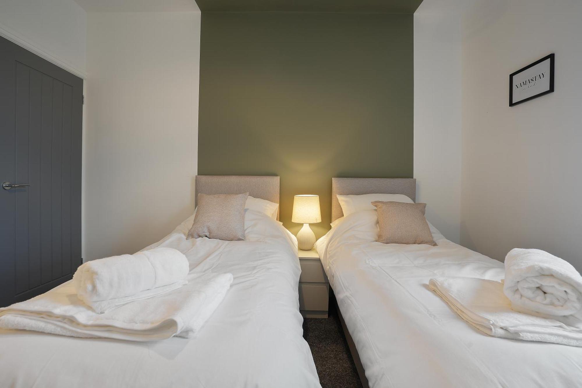 Sheffield Apt, Free Parking, Perfect For Workers Stannington  Extérieur photo